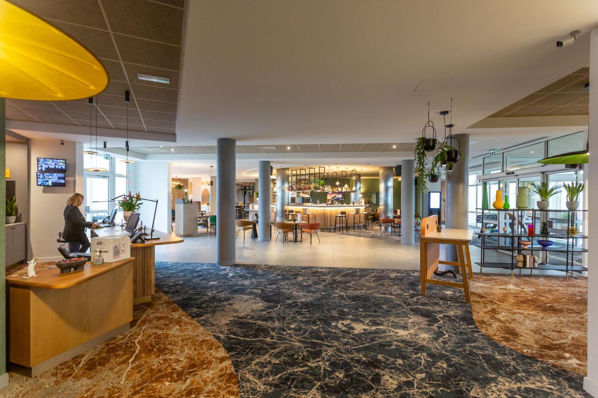 Novotel Бурж Екстер'єр фото